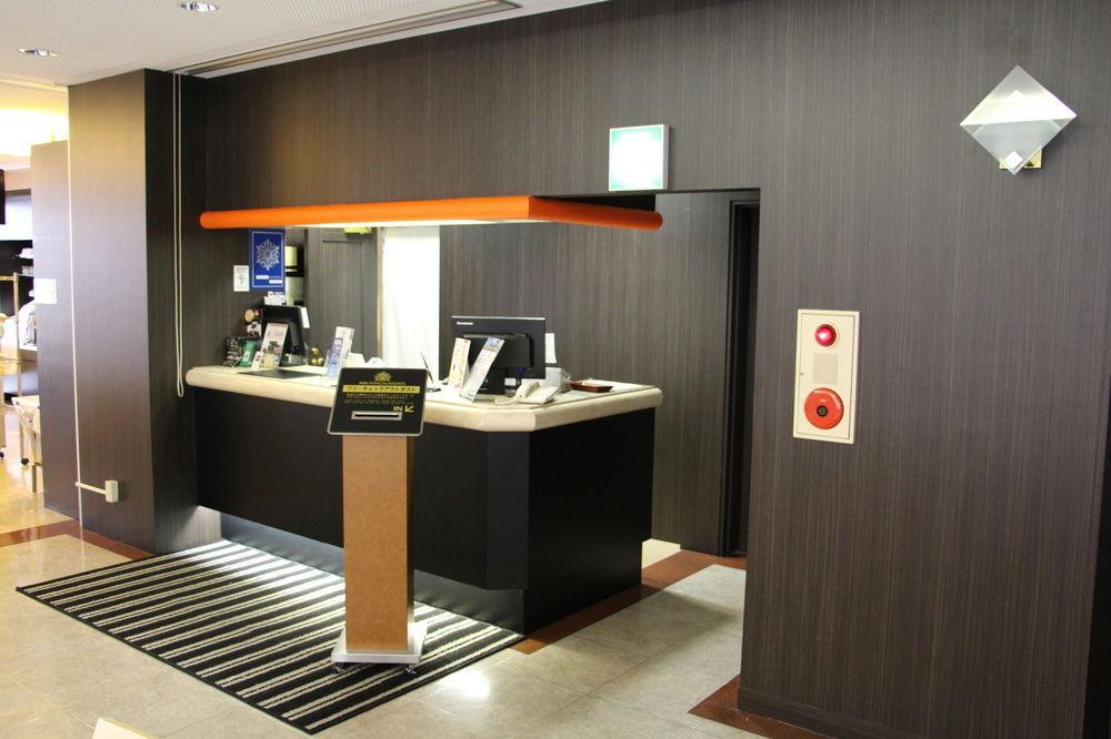 Apa Hotel Tokushima Ekimae Esterno foto