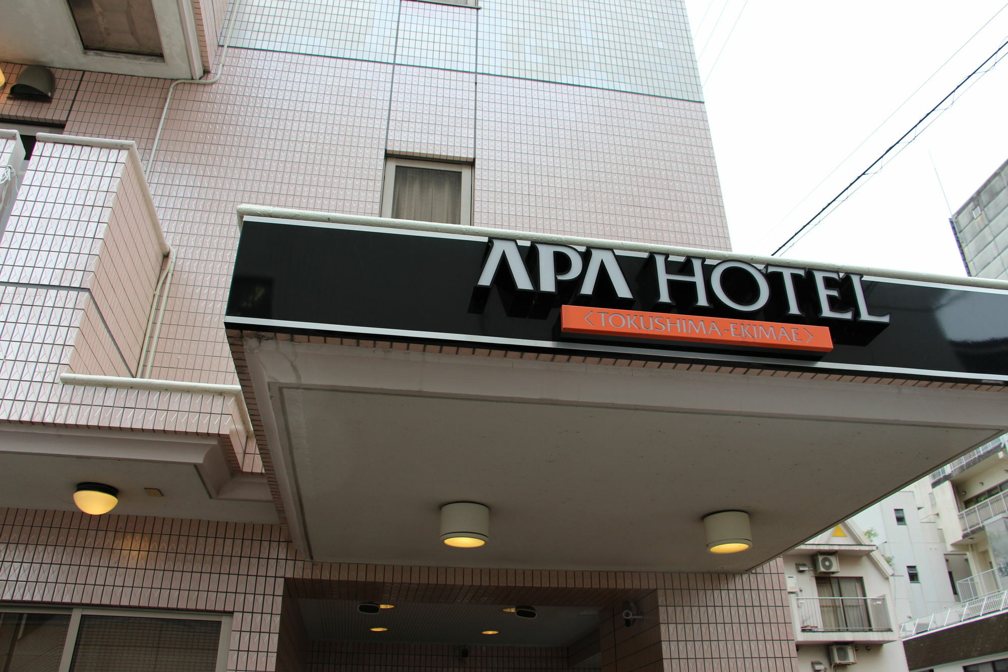 Apa Hotel Tokushima Ekimae Esterno foto