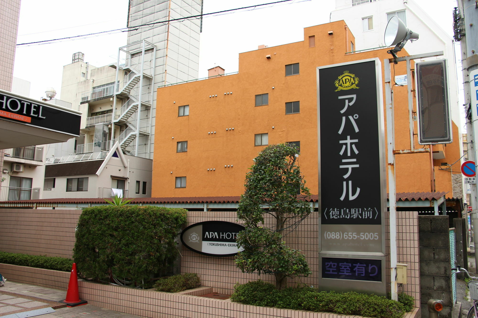 Apa Hotel Tokushima Ekimae Esterno foto